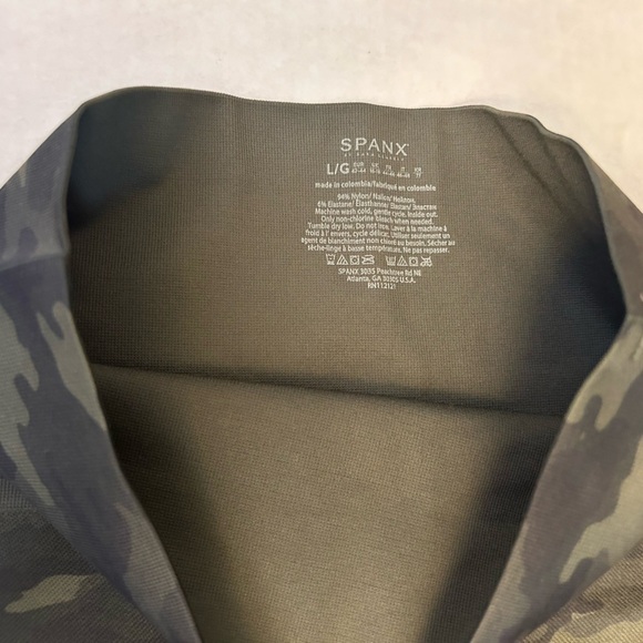 SPANX Green and Black camo Leggings with Form-Fitting Stretch Sz-L. T14 - Picture 8 of 12